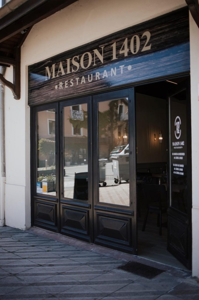 maison-1402-devanture